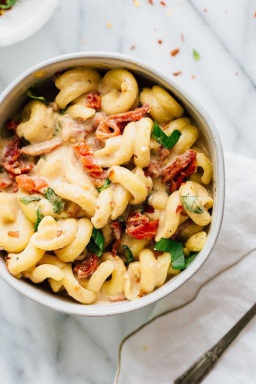 Sublime Sun-Dried Tomato Basil Pasta