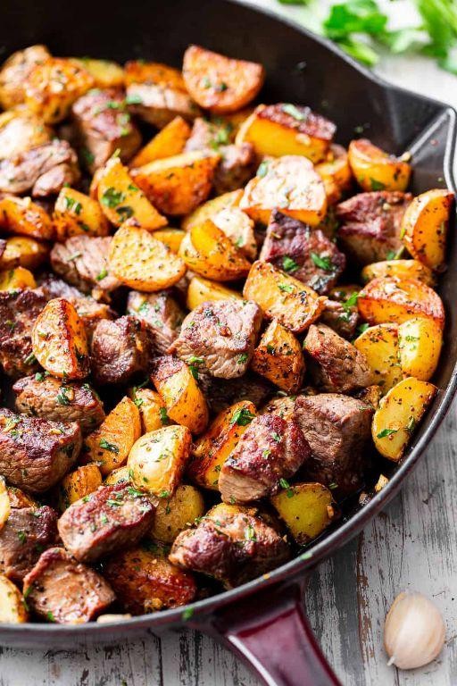 Succulent Steak and Potato Skillet