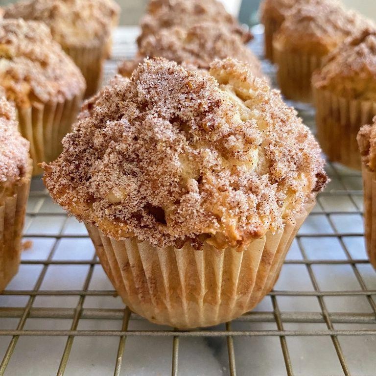 Sugar-Free Apple Cinnamon Muffins