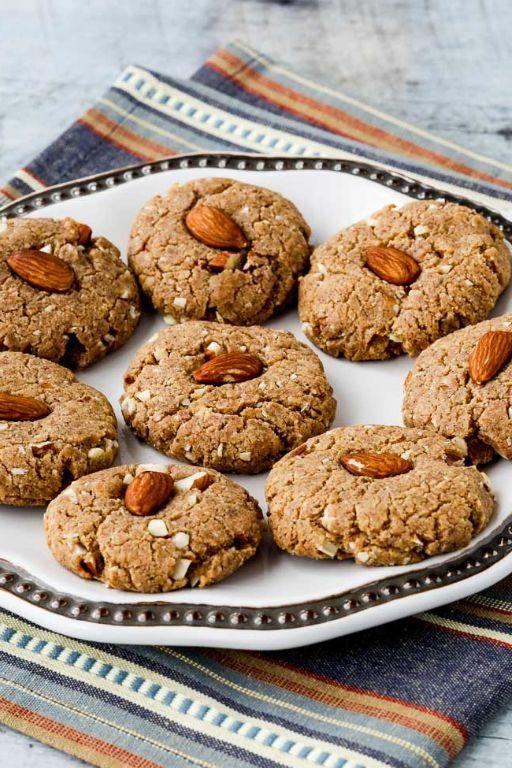Sugar-Free Whole Wheat Almond Cookies