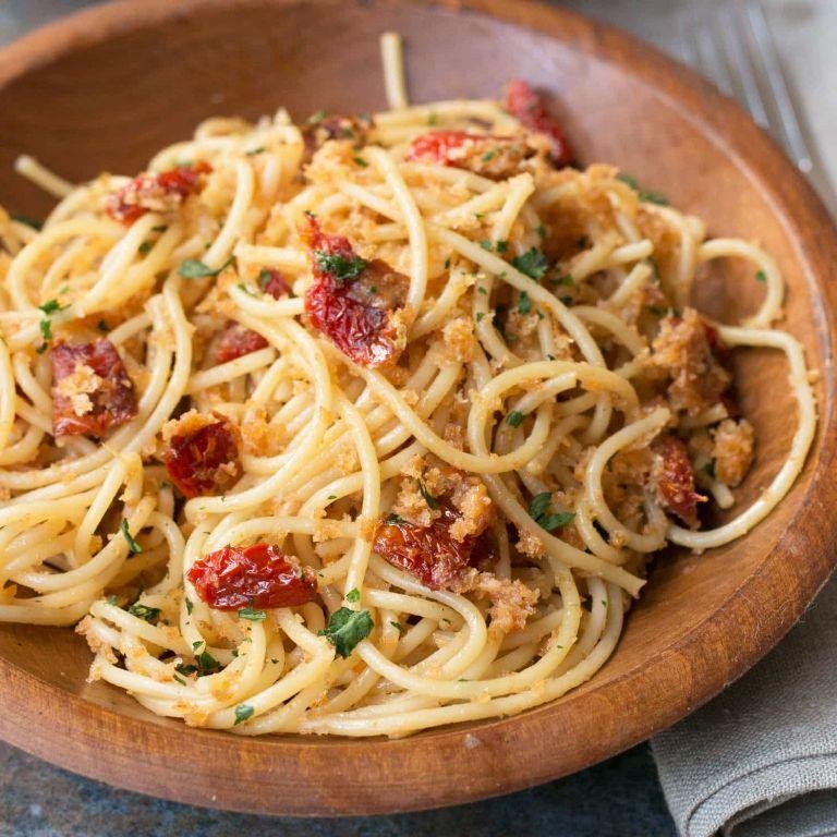 Sun-Dried Tomato Carbonara