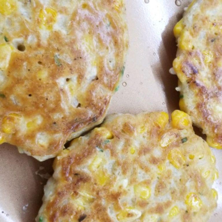 Sweet Corn and Brown Rice Fritters