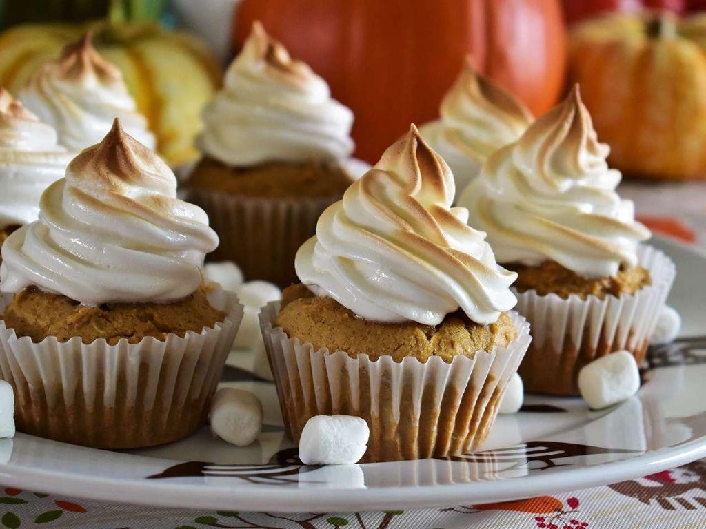 Sweet Potato Cupcakes with Marshmallow Topping