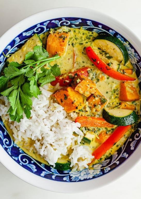 Sweet Potato and Zucchini Curry