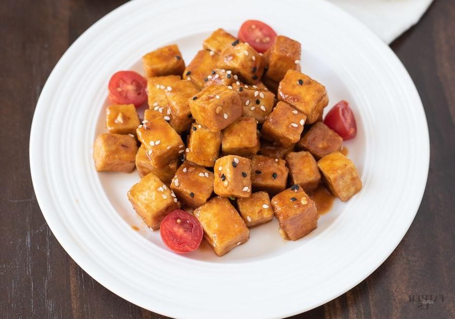 Sweet and Spicy Air Fryer Tofu