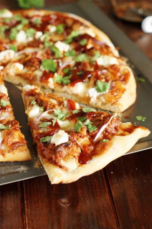 Sweet and Spicy BBQ Pork Pizza