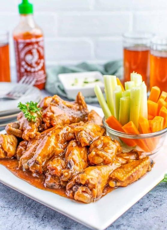 Sweet and Spicy Slow Cooker Chicken Wings