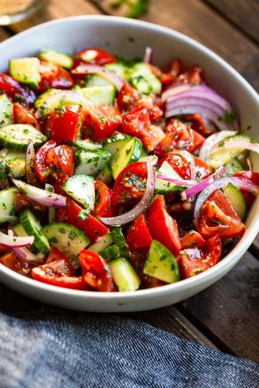 Tangy Tomato and Cucumber Salad with Fresh Basil