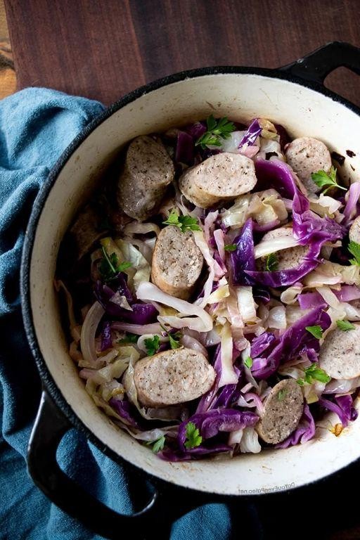 Tangy Vinegar-Braised Cabbage and Sausage