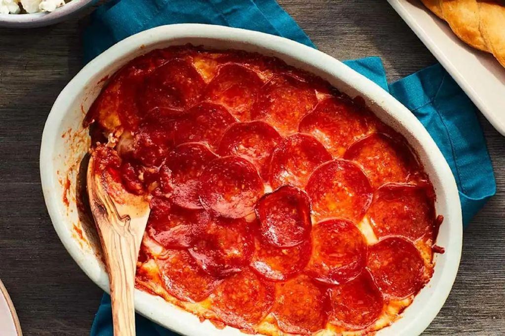 Tasty Pepperoni Pizza Dip