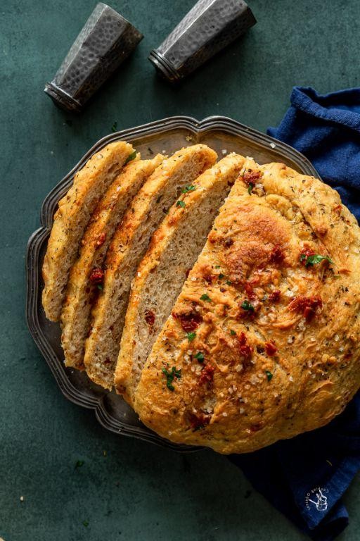 Tasty Self-Rising Sun-dried Tomato Loaf