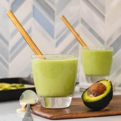 Tatsoi and Avocado Smoothie