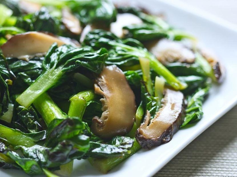 Tatsoi and Mushroom Stir-Fry