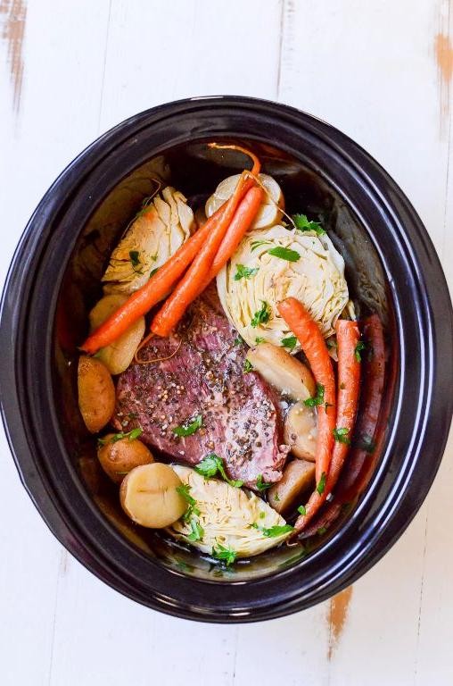 Tender Crock Pot Beef Brisket with Hearty Vegetables