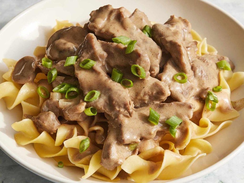 Tender Cubed Chuck Roast Stroganoff