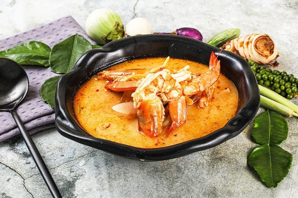 Thai Coconut Curry Crab Sauce
