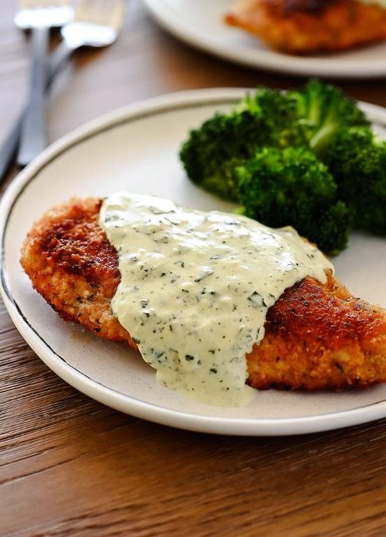 Thin Sliced Chicken Breast with Basil Cream Sauce
