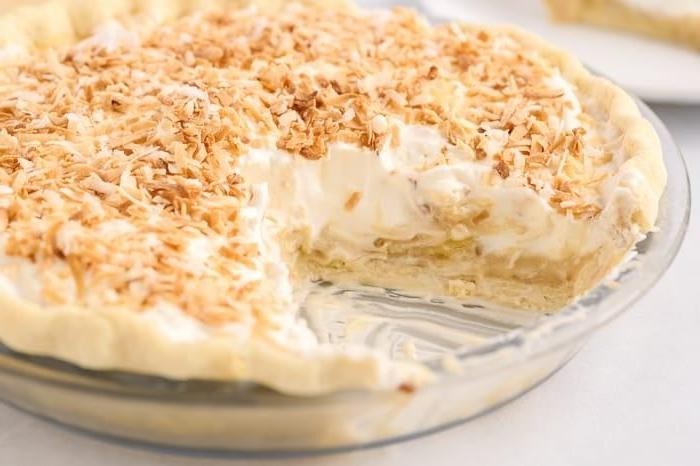 Toasted Coconut Banana Cream Pie