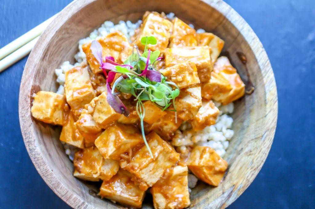 Tofu in Spicy Peanut Sauce