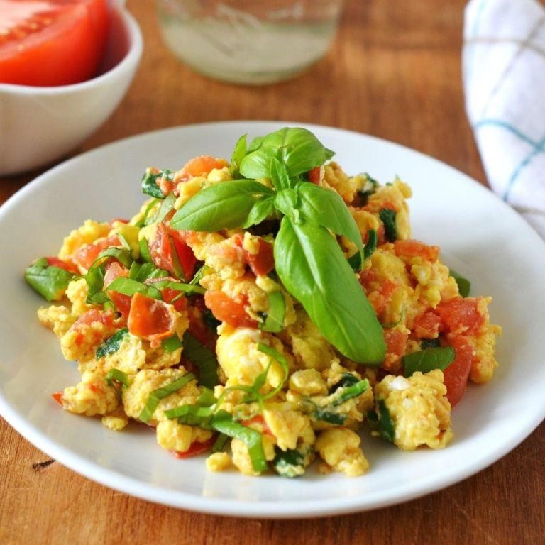 Tomato Basil Egg White Scramble