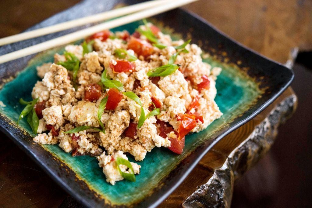 Tomato Basil Scrambled Tofu
