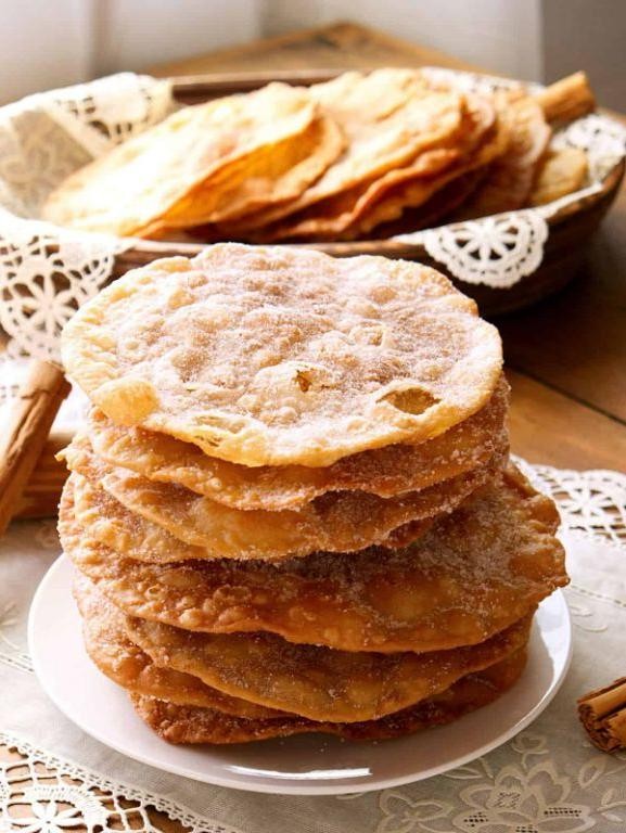 Traditional Mexican Buñuelos with Cinnamon Sugar