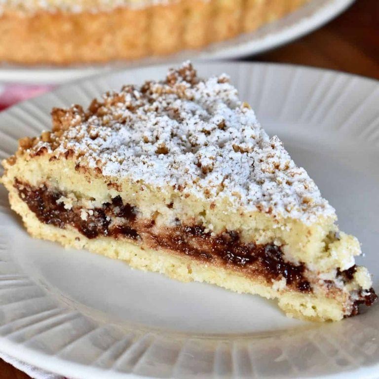 Traditional Sicilian Crostata with Ricotta and Chocolate Chips