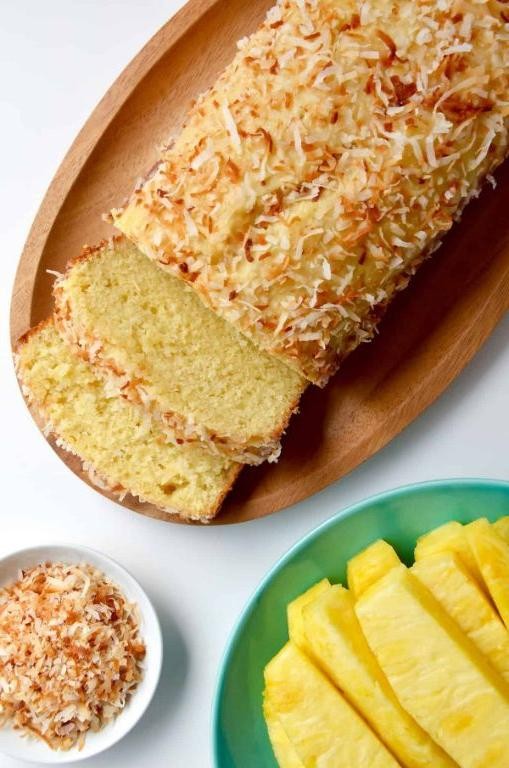 Tropical Pineapple Coconut Cake Mix Bread