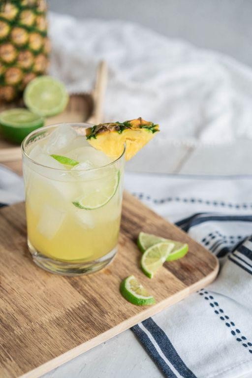 Tropical Pineapple Vodka Lemonade