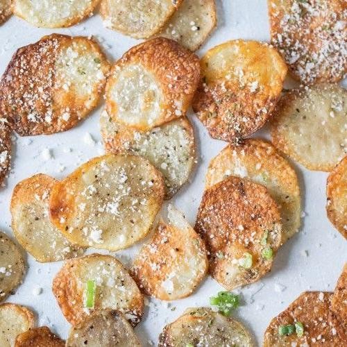 Truffle Oil and Herb Air Fryer Potato Chips