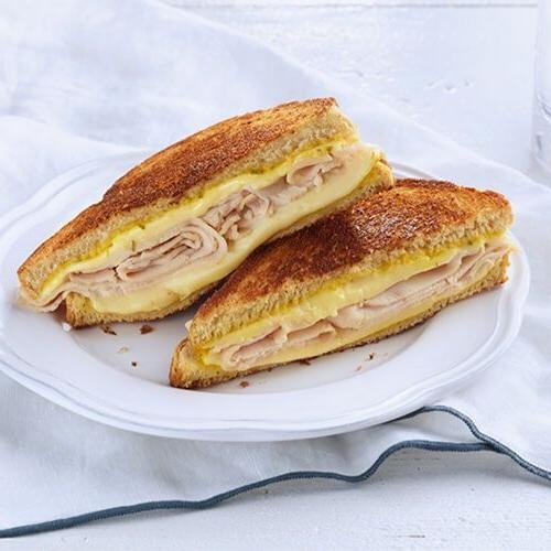 Turkey and Swiss Garlic Sandwich