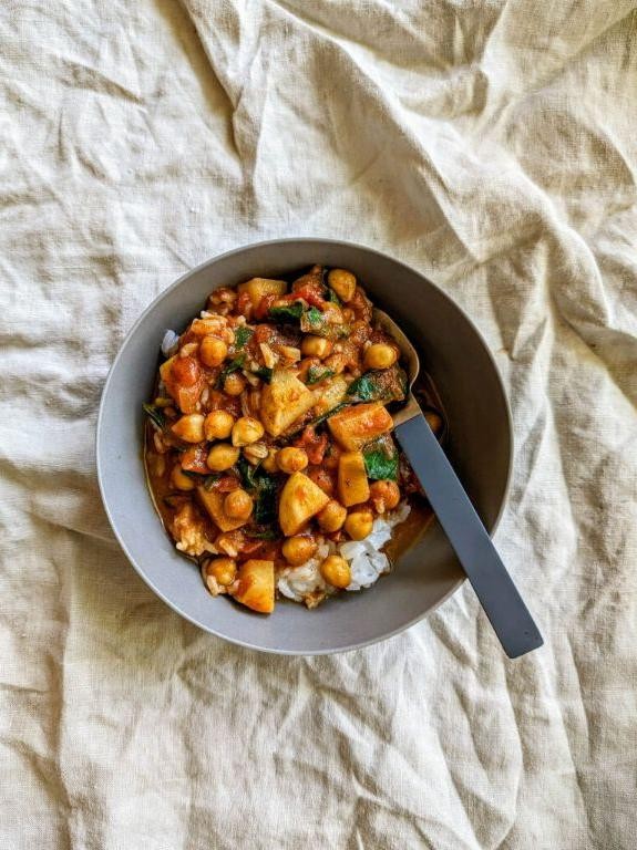 Turnip and Chickpea Curry