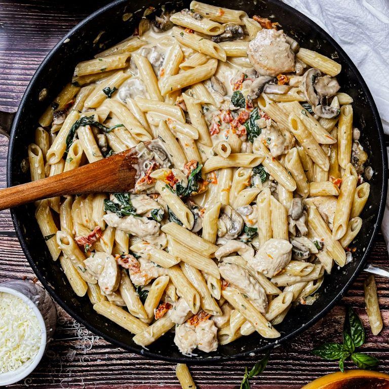 Tuscan Chicken Penne with Spinach