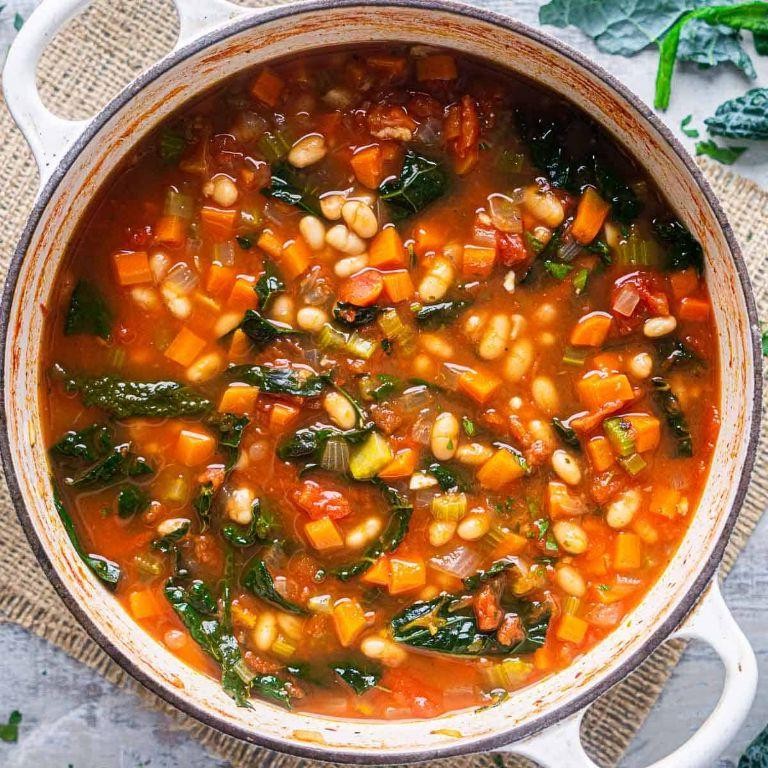 Tuscan White Bean and Kale Soup