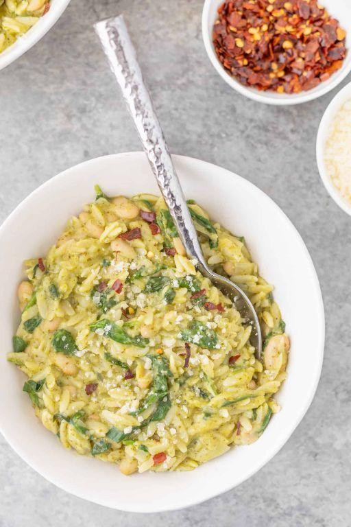 Tuscan-Inspired Vegan Orzo with White Beans