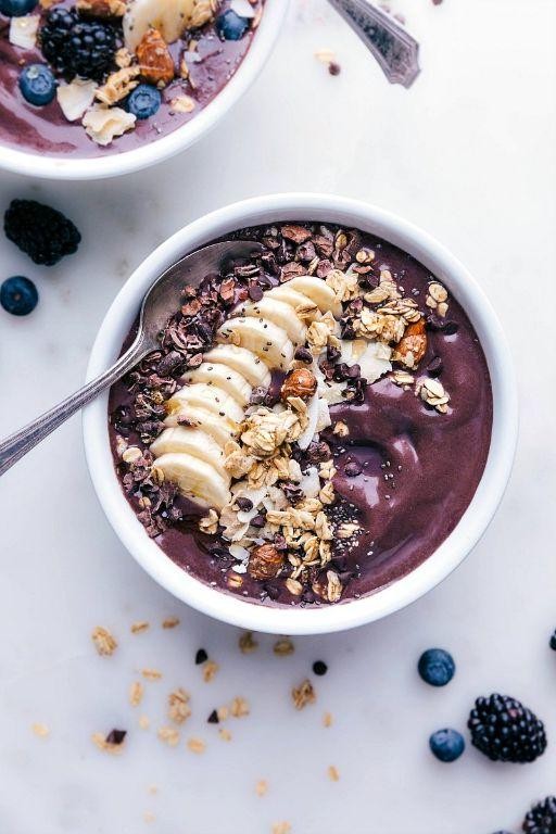 Vanilla Almond Acai Bowl