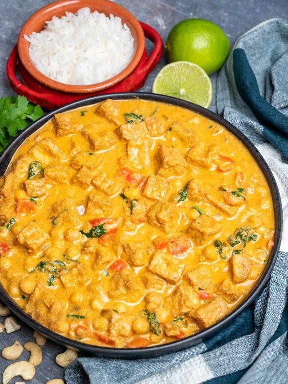 Vegan Cashew Cream Curry
