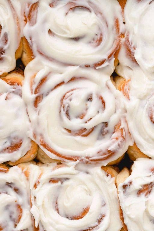 Vegan Cinnamon Rolls with Plant-Based Cream Cheese Icing