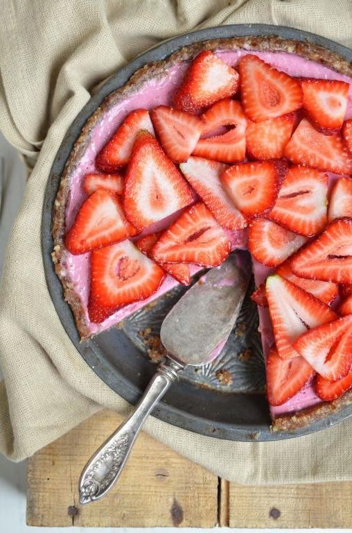 Vegan Fresh Strawberry Pie