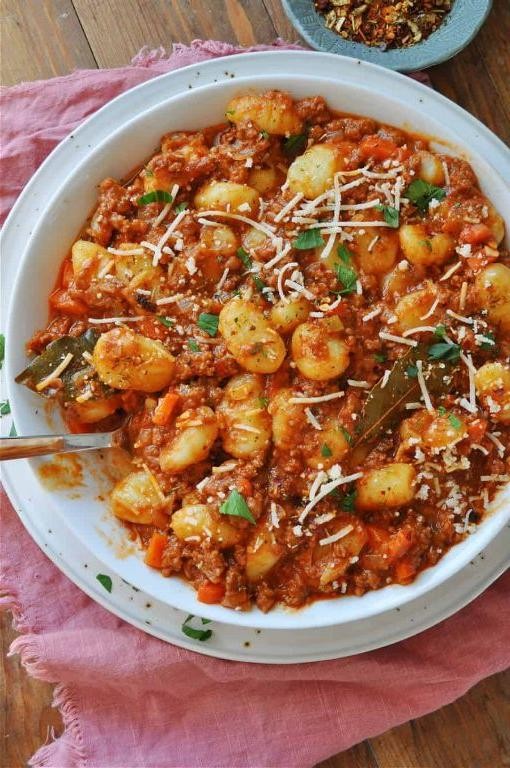 Vegan Gnocchi Bolognese