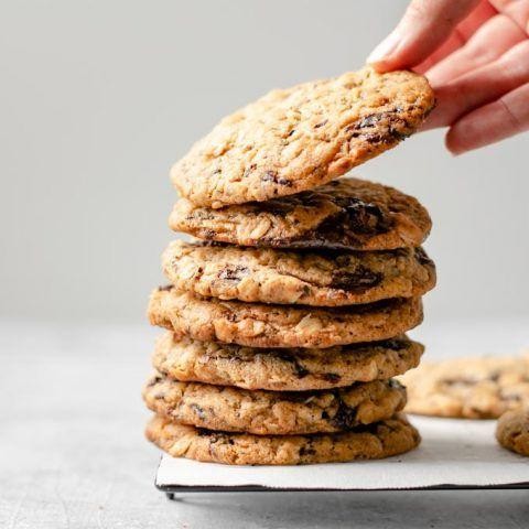 Vegan Peanut Butter Oatmeal Cookies with Dark Chocolate Chips