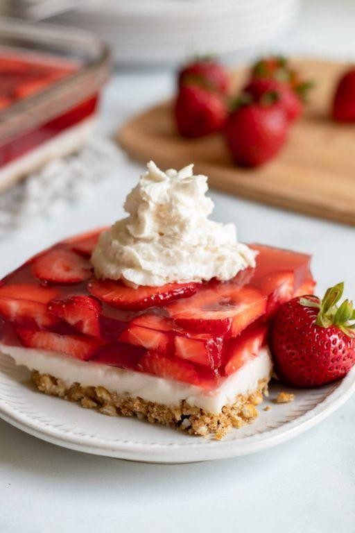 Vegan Strawberry Pretzel Salad Delight