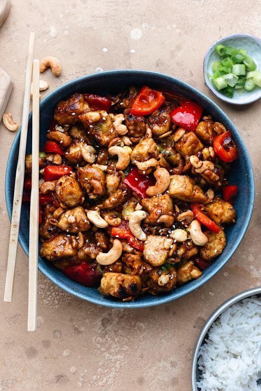Vegetable Stir-Fry with Tofu and Cashews