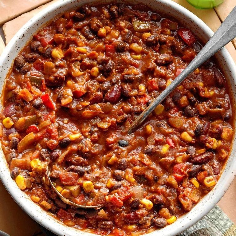 Vegetarian Chili in a Crockpot