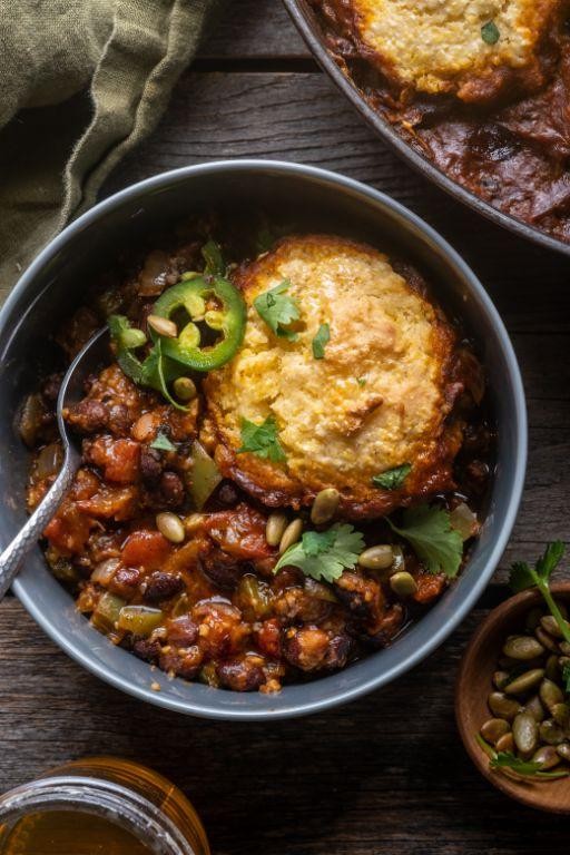 Vegetarian Chili with Cornbread Muffins