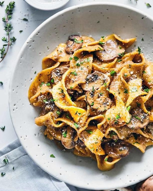 Vegetarian Mushroom Stroganoff
