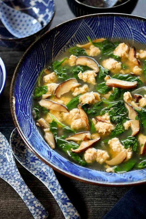 Velvety Creamy Chicken and Spinach Soup