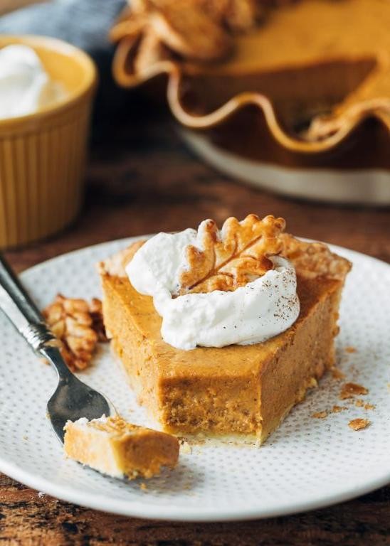 Velvety Pumpkin Pie
