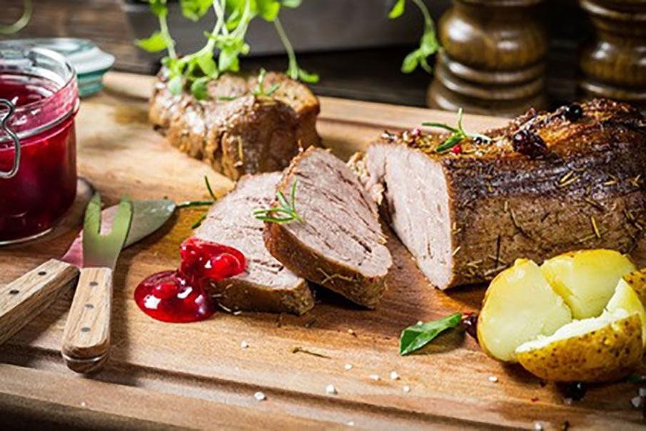 Venison Roast with Cranberry Sauce