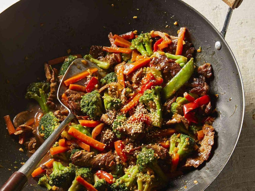 Venison Stir-Fry with Ginger and Soy Sauce